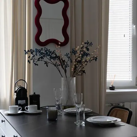 Appartement - Workspace & Park Nearby - By Rentujemy