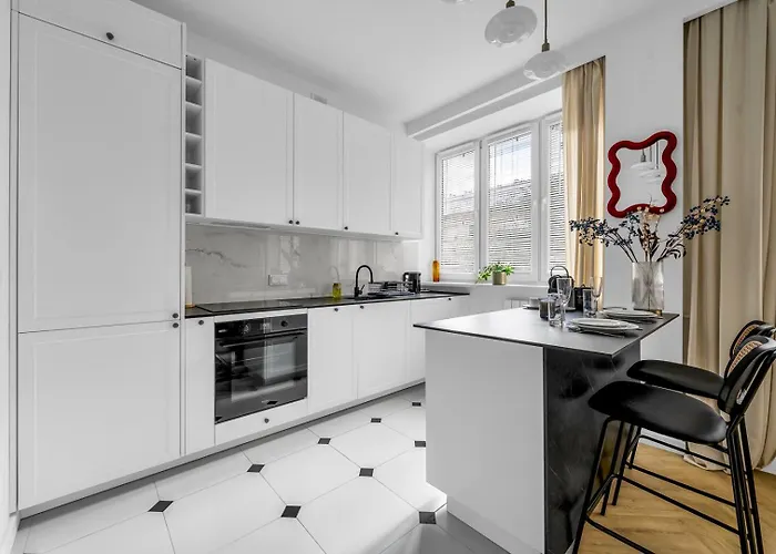 - Workspace & Park Nearby - By Rentujemy وارسو